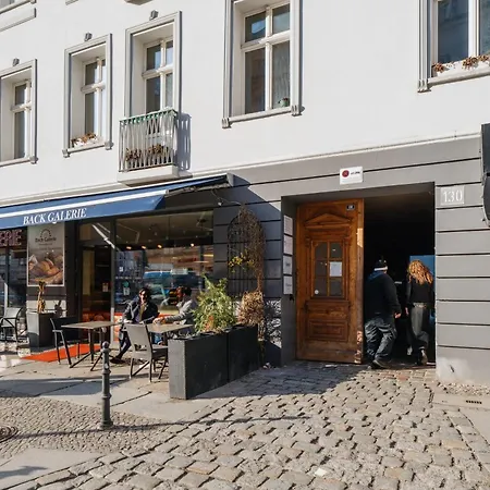 Homely - Super Modern, Center, Rosenthalerplatz Berlin