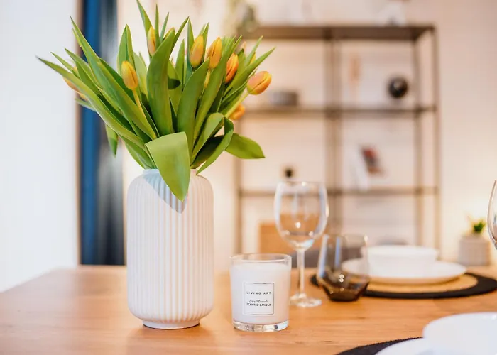 Homely - Super Modern, Center, Rosenthalerplatz Apartament *