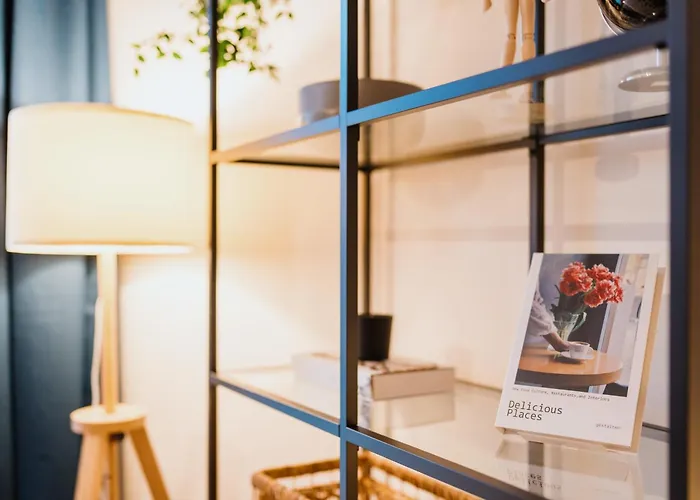 Homely - Super Modern, Center, Rosenthalerplatz Apartament