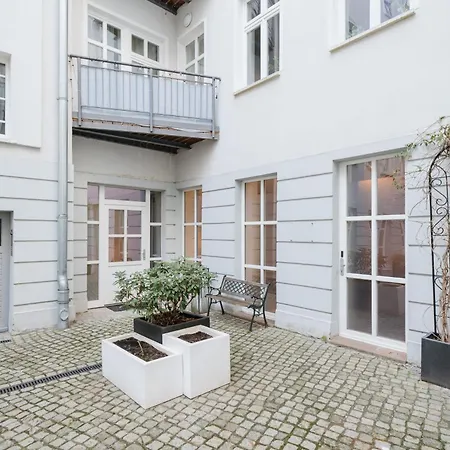 Apartment Homely - Super Modern, Center, Rosenthalerplatz