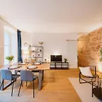 Homely - Super Modern, Center, Rosenthalerplatz * Berlin
