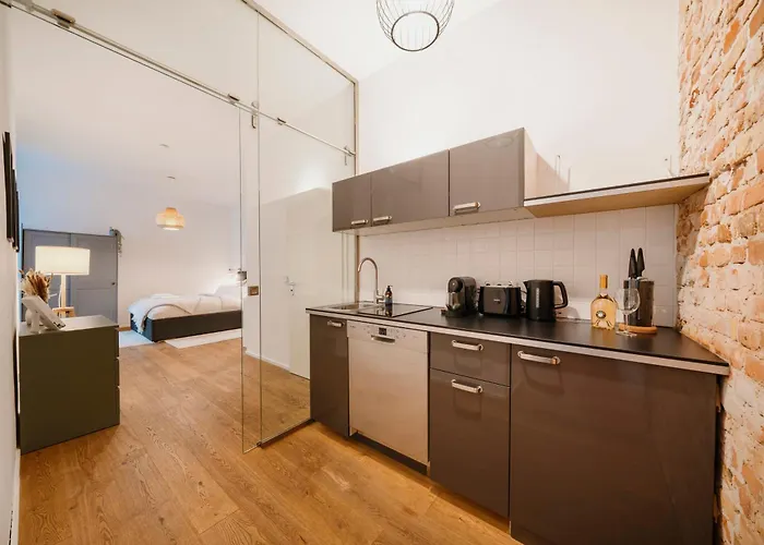 Homely - Super Modern, Center, Rosenthalerplatz *