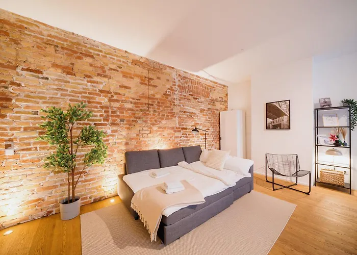 Homely - Super Modern, Center, Rosenthalerplatz