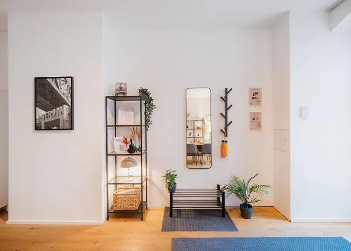 Homely - Super Modern, Center, Rosenthalerplatz Apartamento